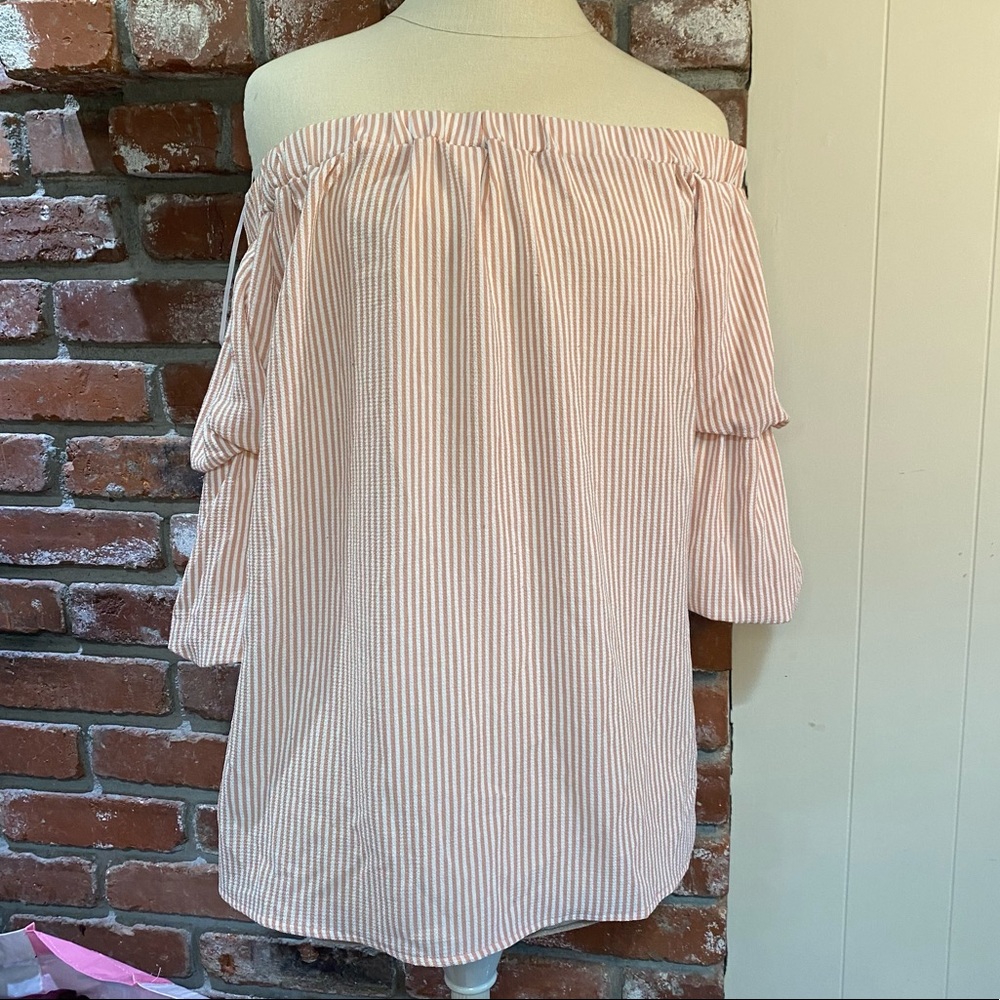 Off the shoulder Stripped shirt